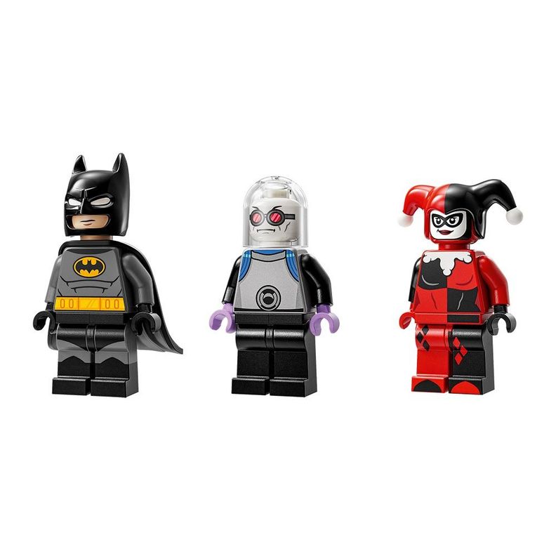 Batman™ con Batimóvil vs. Harley Quinn™ y Mr. Freeze™-4