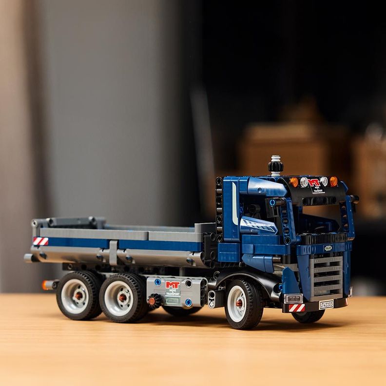LEGO Volquete Basculante (42203)-2