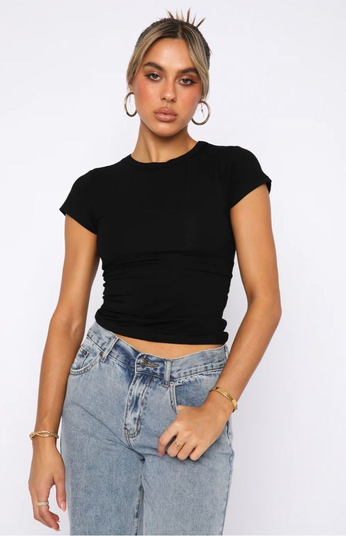 Top Polera Negra Básica Elasticada-0