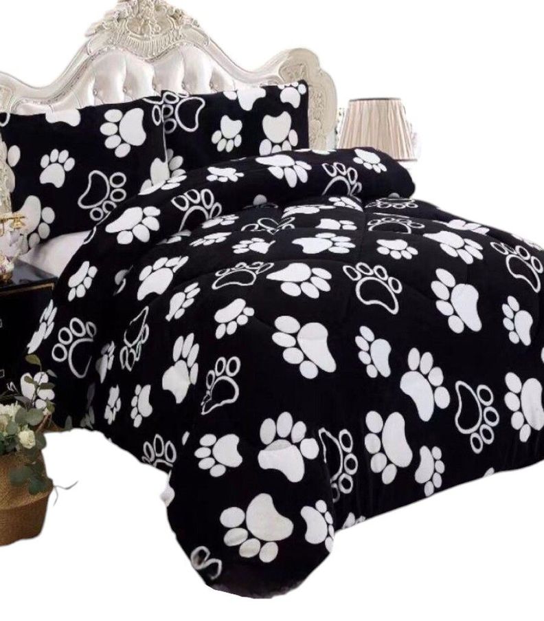 Cubrecama plush con chiporro diseño de patitas 2 plazas-0