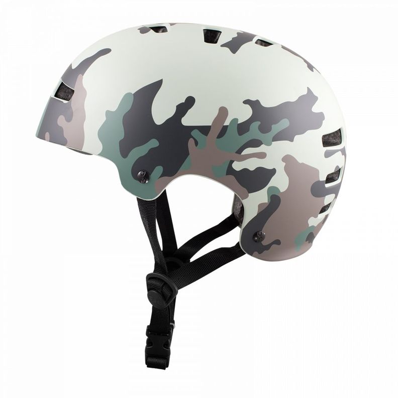 Casco Evolution Graphic Camo S/M  TSG-1