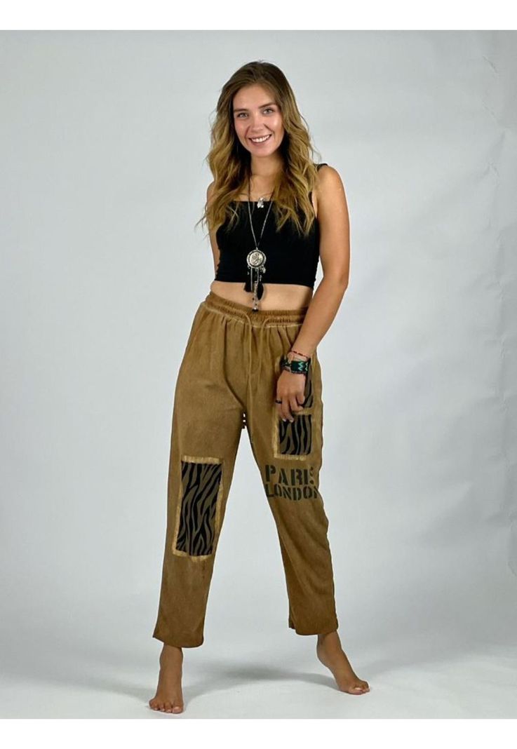 Jogger Cotelé Delgado Cuadrados Print-1