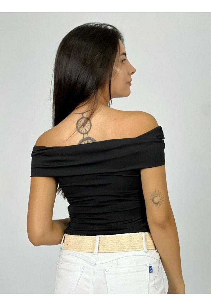 Polera Elasticada Hombros Caídos Negro Enigmática Boutique-2