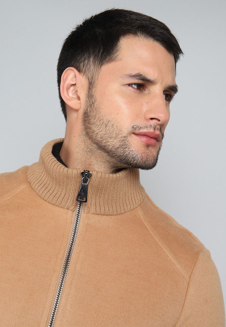 Chaqueta Cuello Alto Guy Laroche GLBIG59CM-2