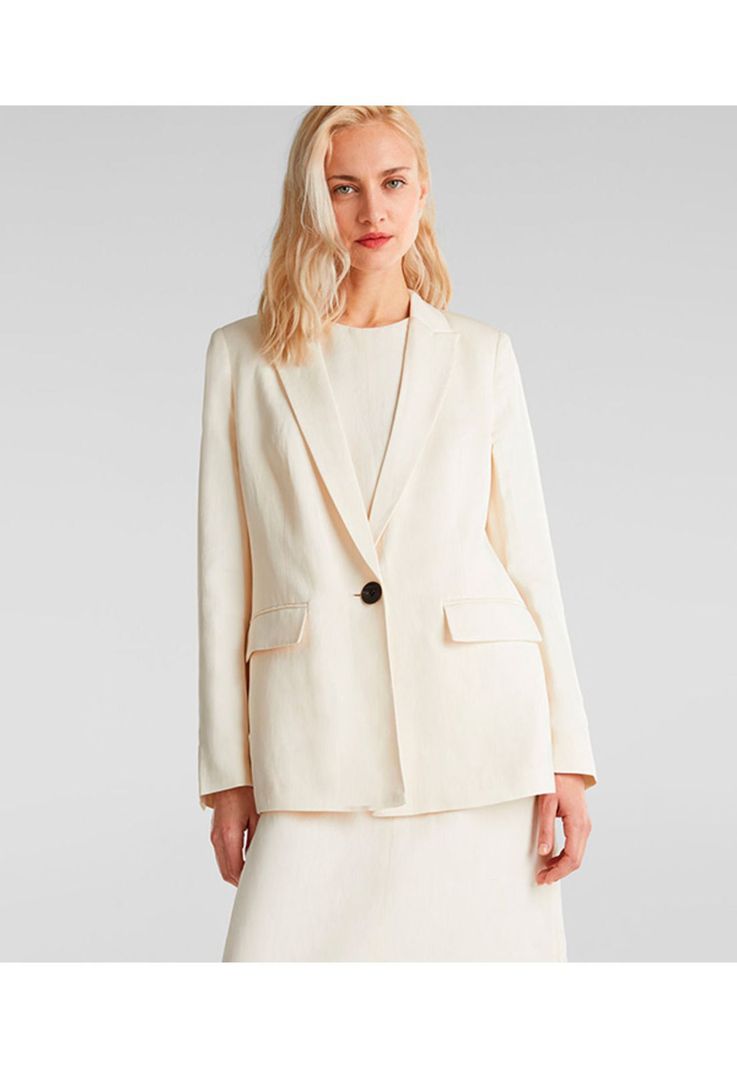 Lino: blazer corte entallado