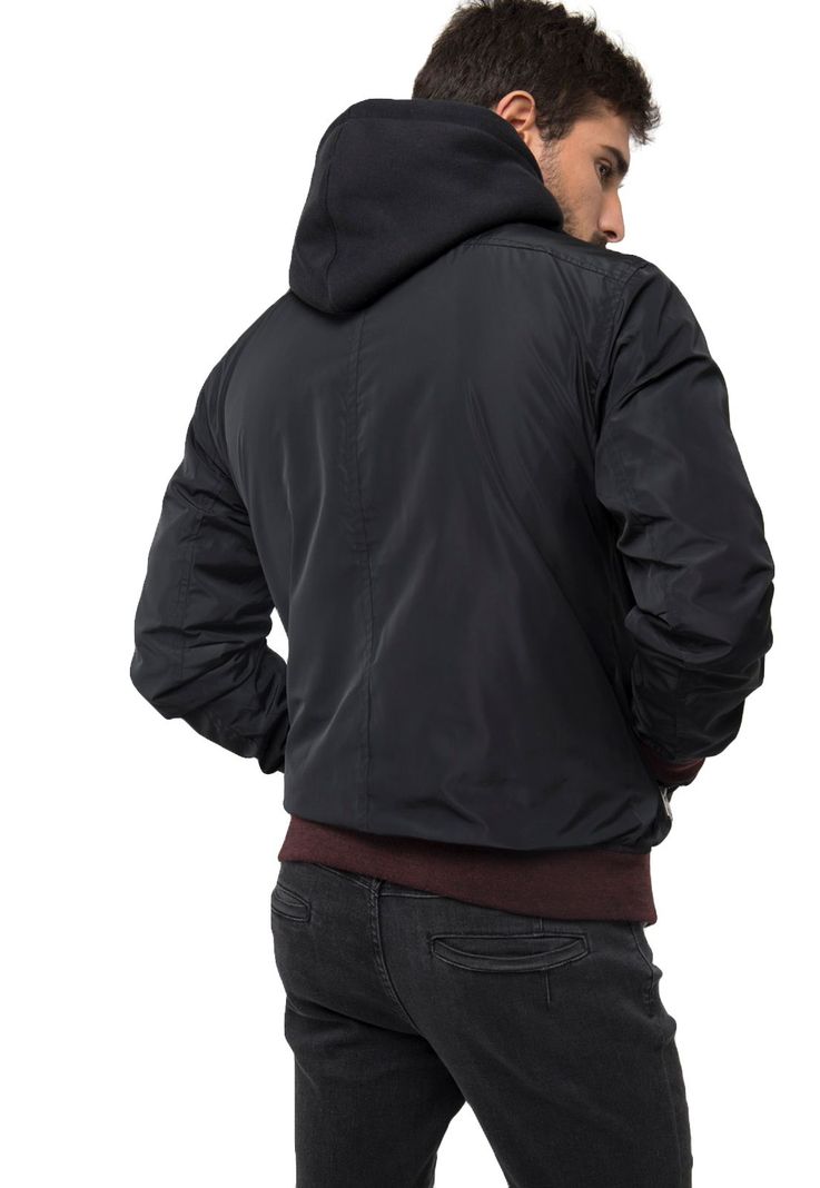 Chaqueta Negra-1