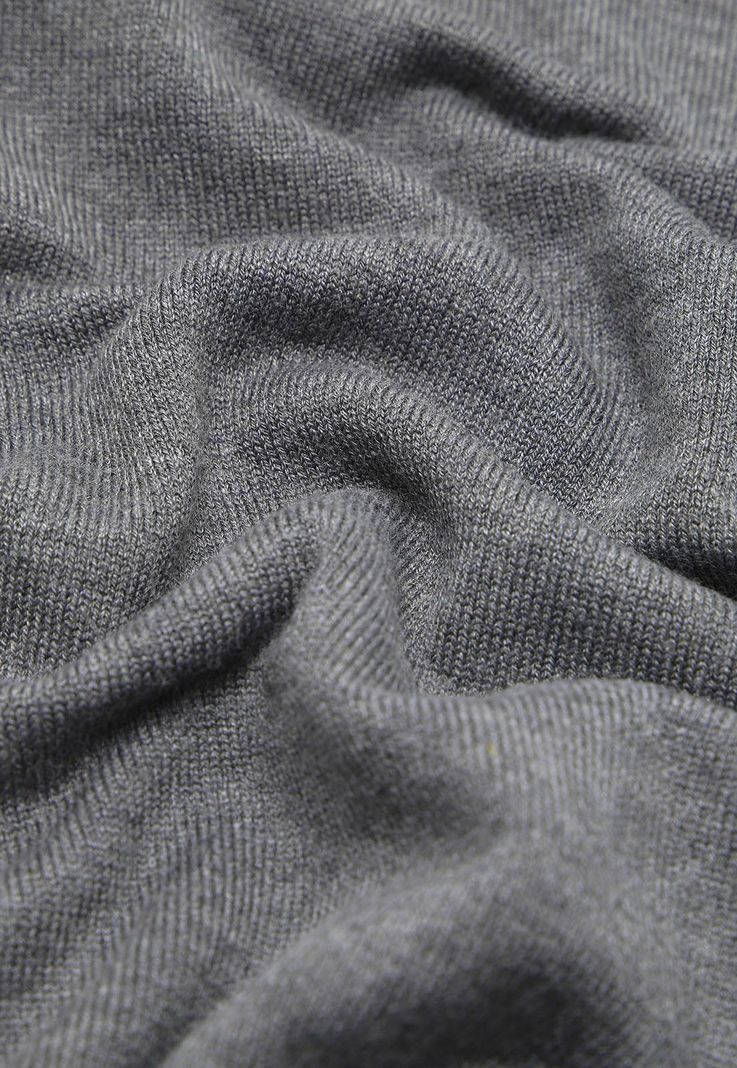Sweater Cuello V Guy Laroche GLBII40GR-5