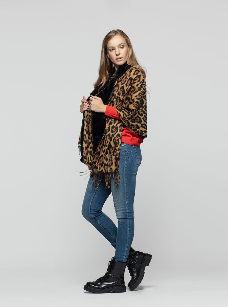 PONCHO LIORA CAMEL-2