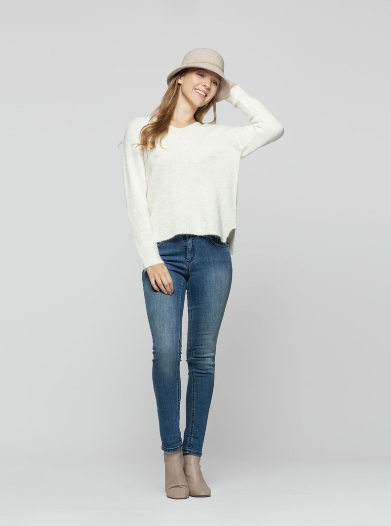 Sombrero Mujer Emina Beige Lineatre-2