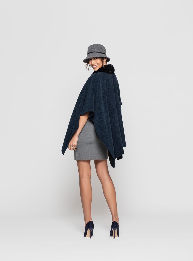 Poncho Mujer Elia Azul Lineatre-1