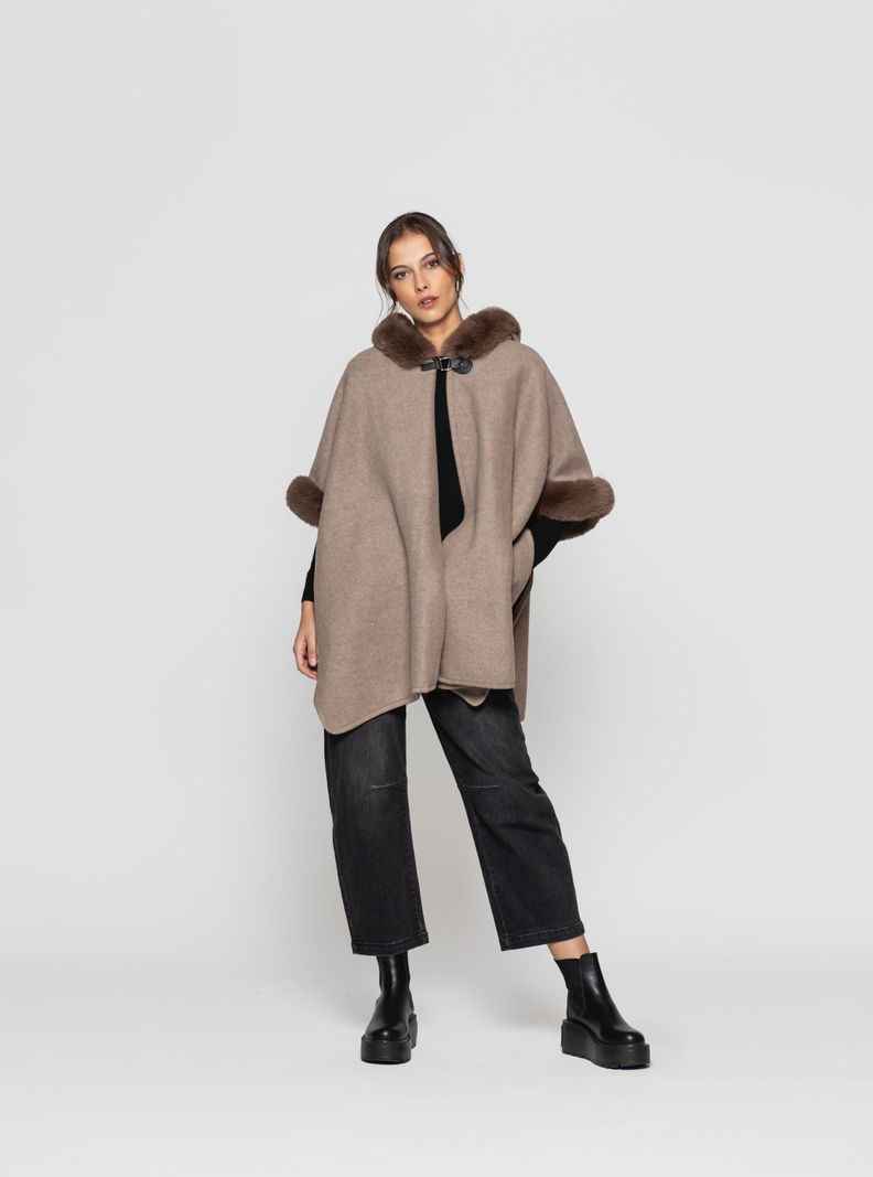 Poncho Mujer Zaina Cafe Lineatre-0