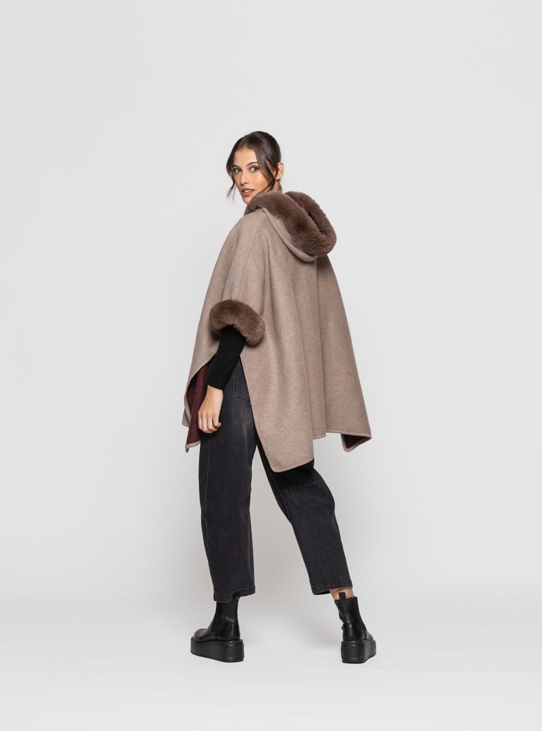 Poncho Mujer Zaina Cafe Lineatre-1