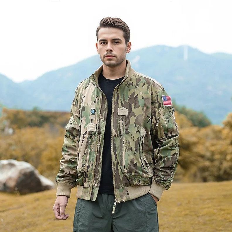 Chaqueta Bomber Camuflada-3