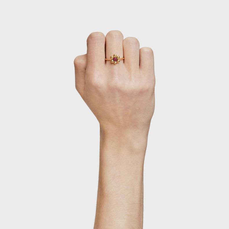Anillo pequeño flor con baño de oro 18 kt sobre plata y rodolita Sugar Party-5