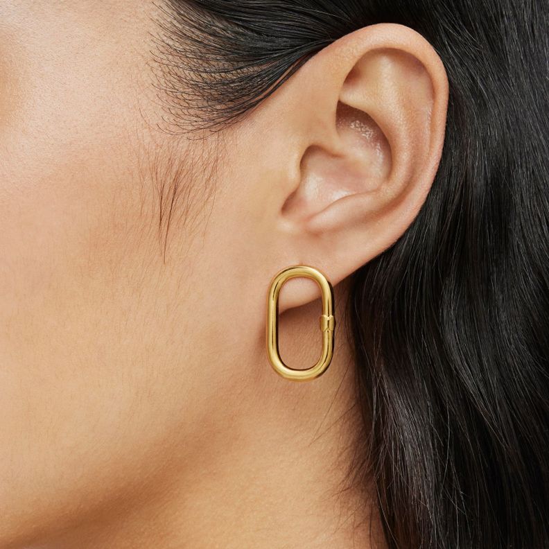 Pendientes cortos con baño de oro 18 kt sobre plata Hold Oval-6