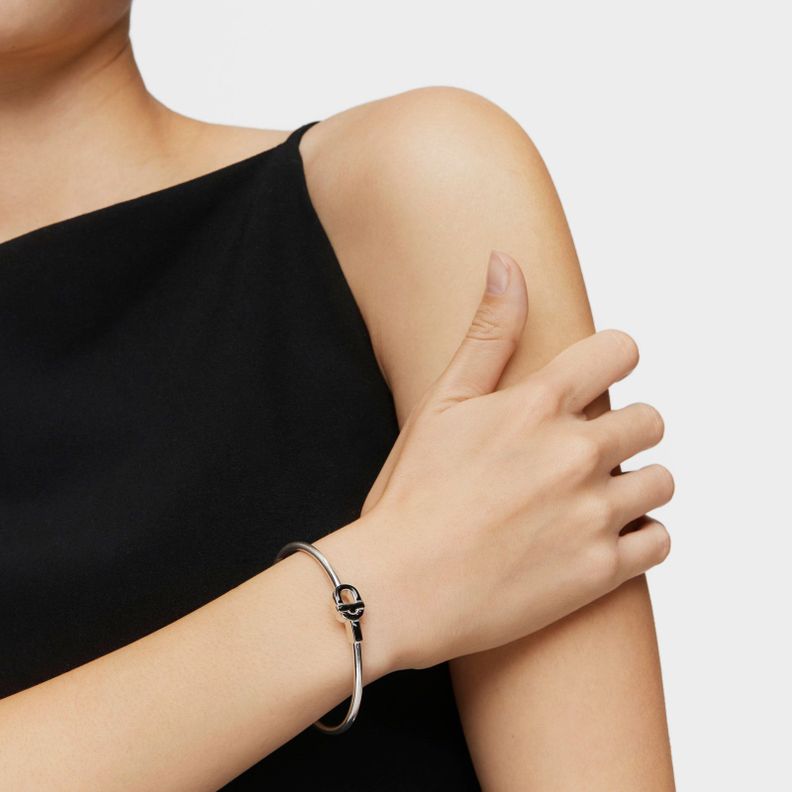 Pulsera esclava de plata y motivo negro TOUS MANIFESTO-3