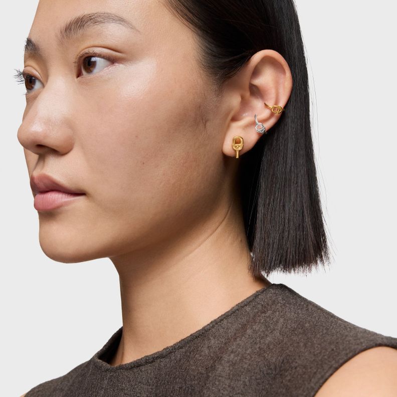 Pendientes pequeños con baño de oro 18 kt sobre plata 14 mm TOUS MANIFESTO-4