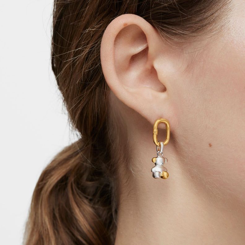 Pendientes pequeños con baño de oro 18 kt sobre plata Hold Oval-6