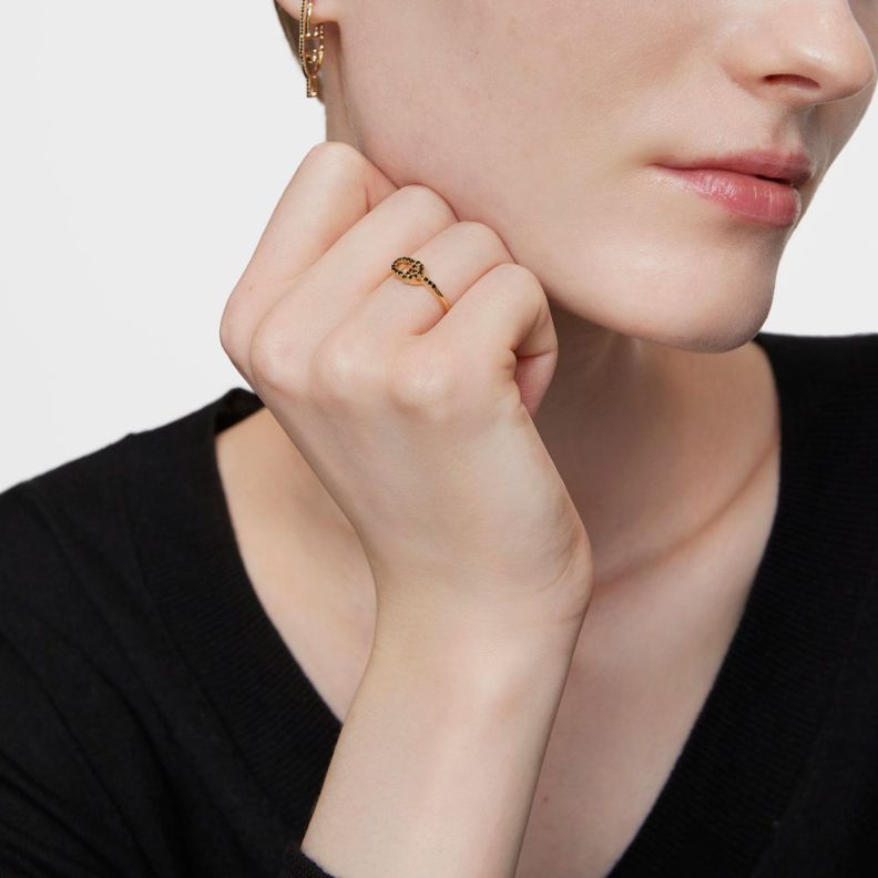 Anillo pequeño de oro y espinelas TOUS MANIFESTO-3