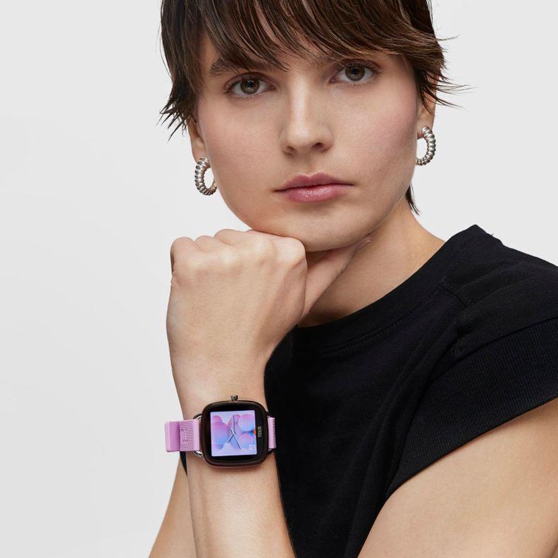 Reloj smartwatch con correa de silicona rosa D-Connect-5