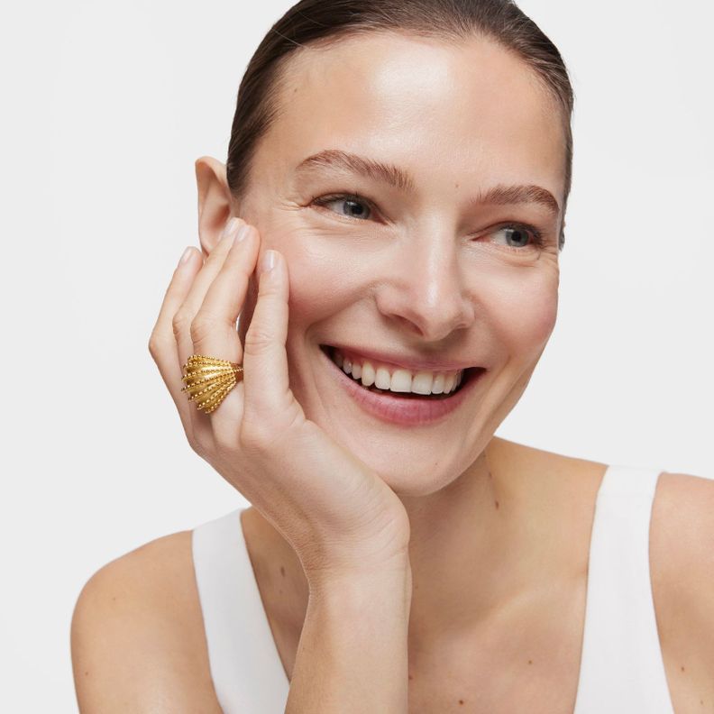 Anillo grande con baño de oro de 18 kt sobre plata-3