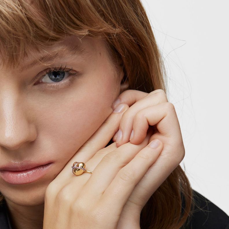 Anillo mediano corazón con baño de oro 18 kt sobre plata-3