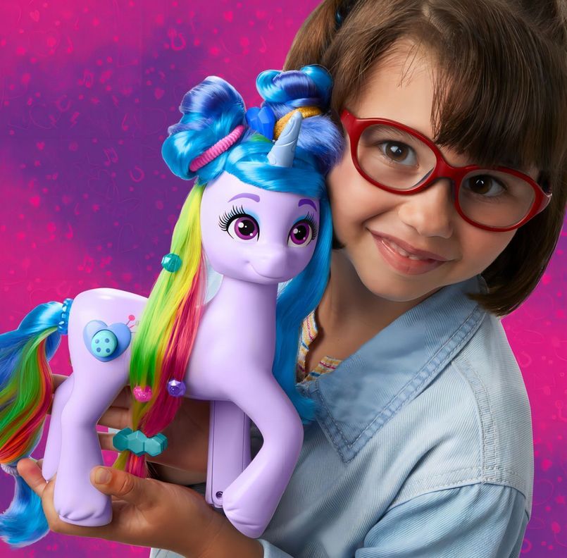 MUÑECA MY LITTLE PONY ESTILOS ARCOÍRIS IZZY MOONBOW-1