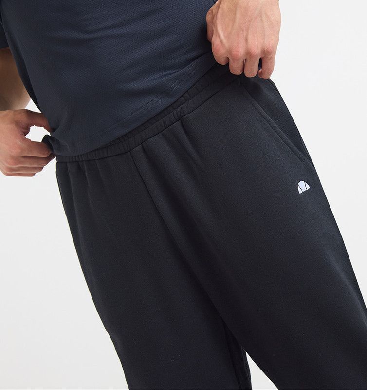 PANTALON HOMBRE ELLESSE SOLARIS NEGRO-2