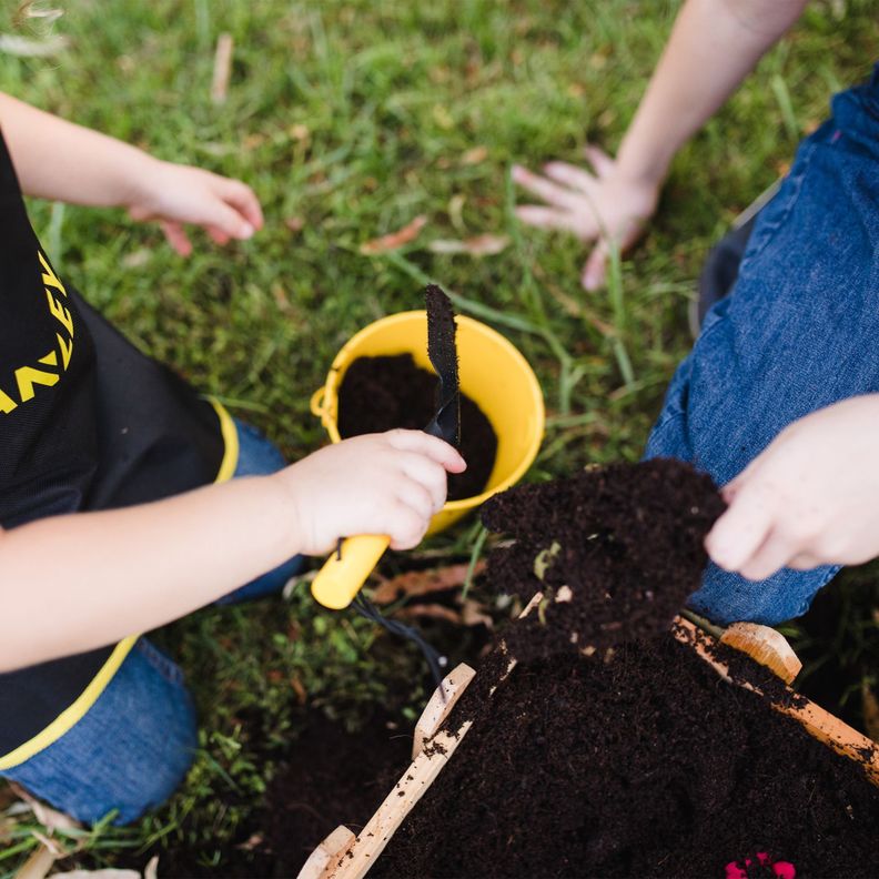 Pala recta de mano Metálico para Jardinería Niños Stanley Jr.-4