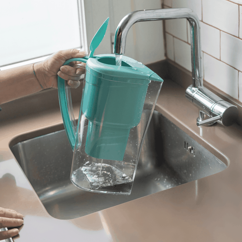 Jarra que Alcaliniza e Ioniza el agua Alkanatur-1