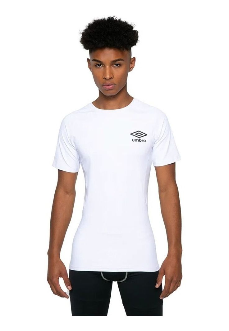      Polera Primera Capa Manga Corta Hombre Nueva Original Umbro-0