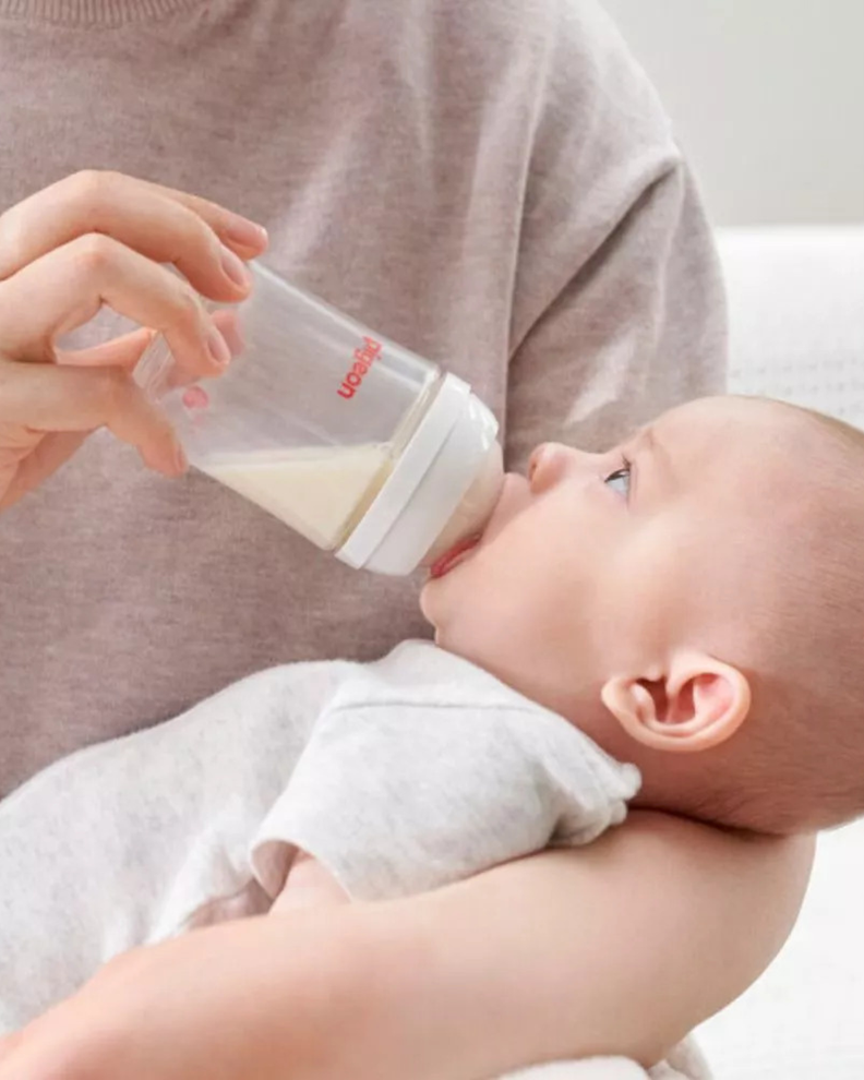 Mamadera Pigeon Softouch Boca Ancha 240ml Vidrio - 3+ Meses-5