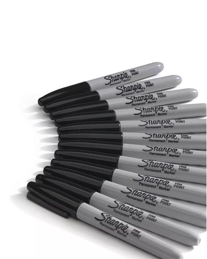 Marcador Permanente Sharpie Plumon Punta Fina Negro Caja X14-6