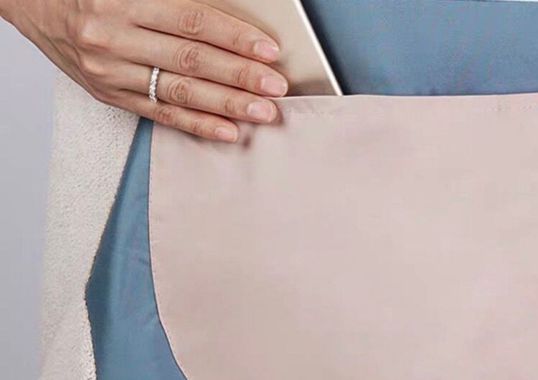 Delantal Impermeable con Bolsillo y Toallas, tu aliado en la cocina-2