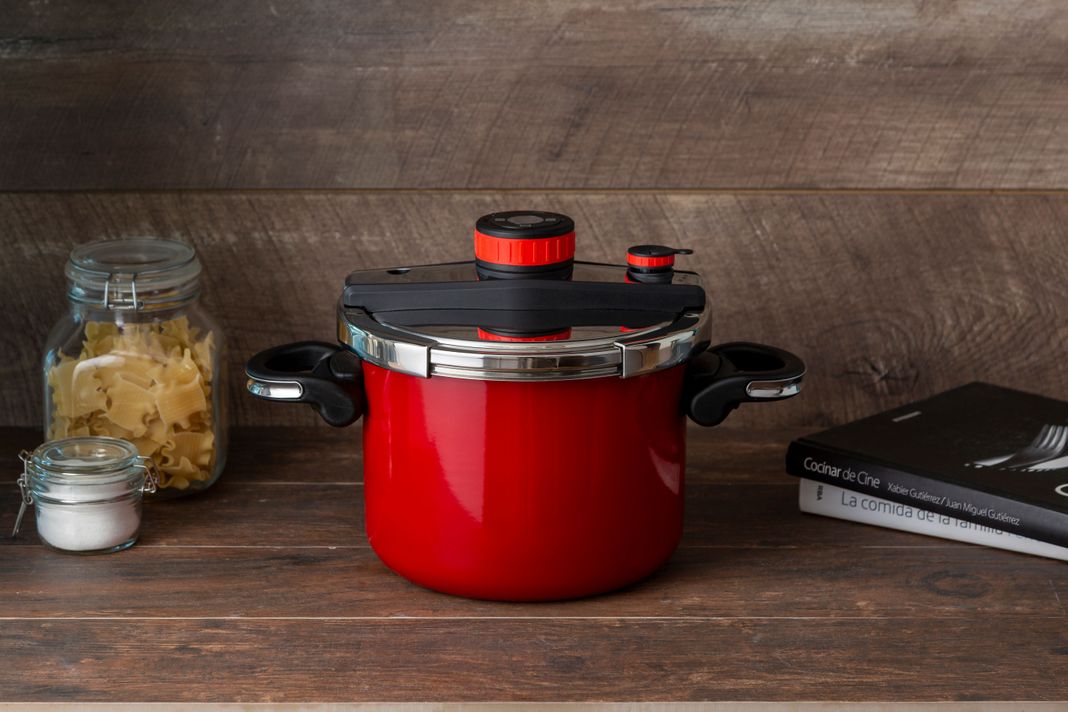 Olla Presion Simple Cook Avignon Roja 6 lts-3