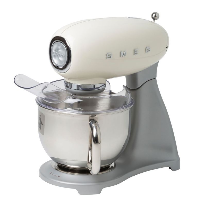 Batidora Smeg Stand Mixer Crema modelo SMF02CREU-1