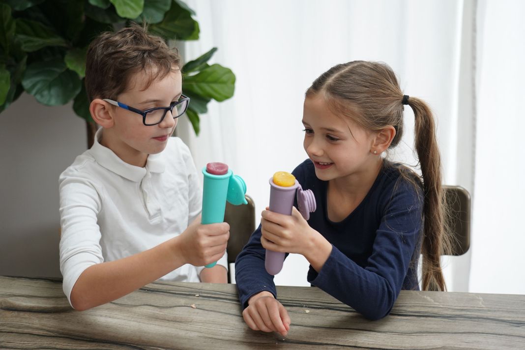 Pack De 2 Moldes De Silicona Para Helado Push Up Tiburón - Oso-4