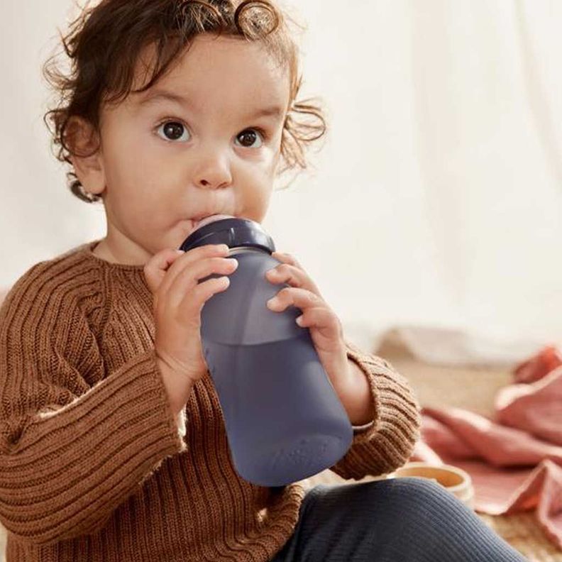 Mamadera De Vidrio Termosensible 240 ML Blueberry-3