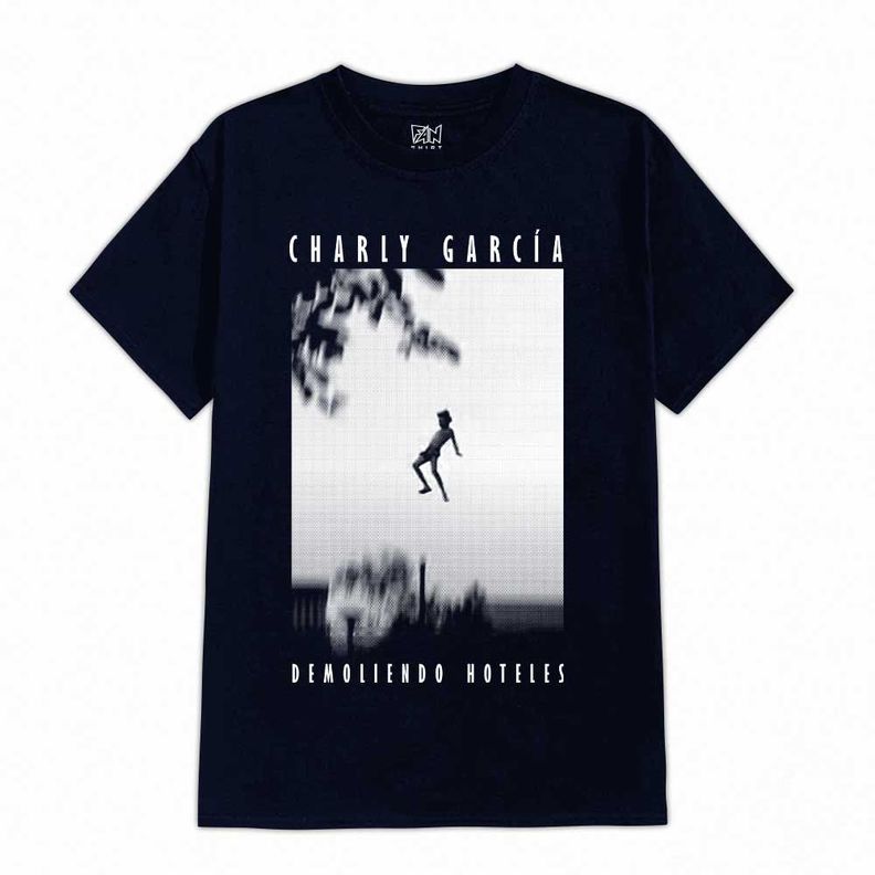 POLERA ESTAMPADA CHARLY GARCIA DEMOLIENDO HOTELES-0
