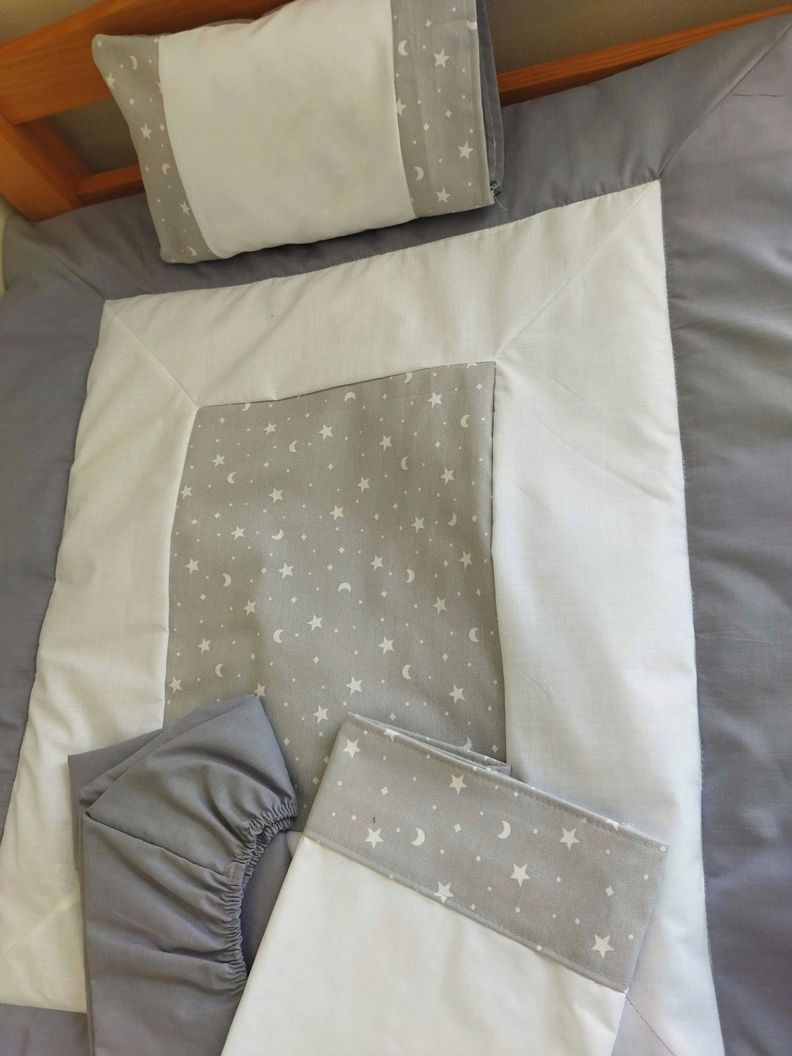 JUEGO DE SABANAS + COBERTOR CUNA COLECHO CON ESTAMPADO-0