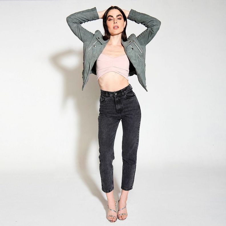 Mom Jeans Nara Clasicos Negros Amen -0