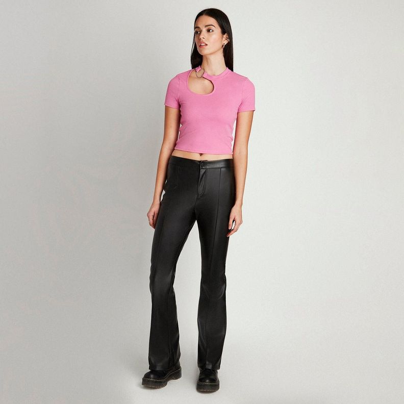 Pantalón De Eco Cuero Flare Negro-3
