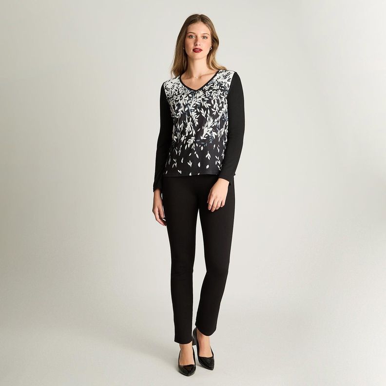 Polera Manga Larga Lanialla Escote V Estampada Negro-3