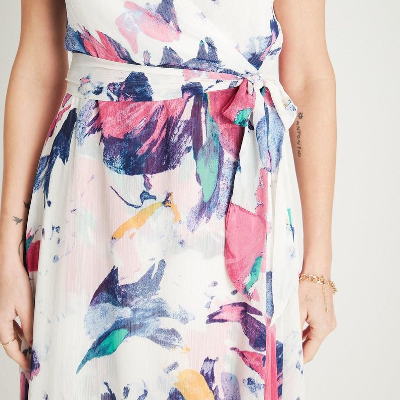 Vestido Midi Morado Manga Corta Estampado Cuello V-2
