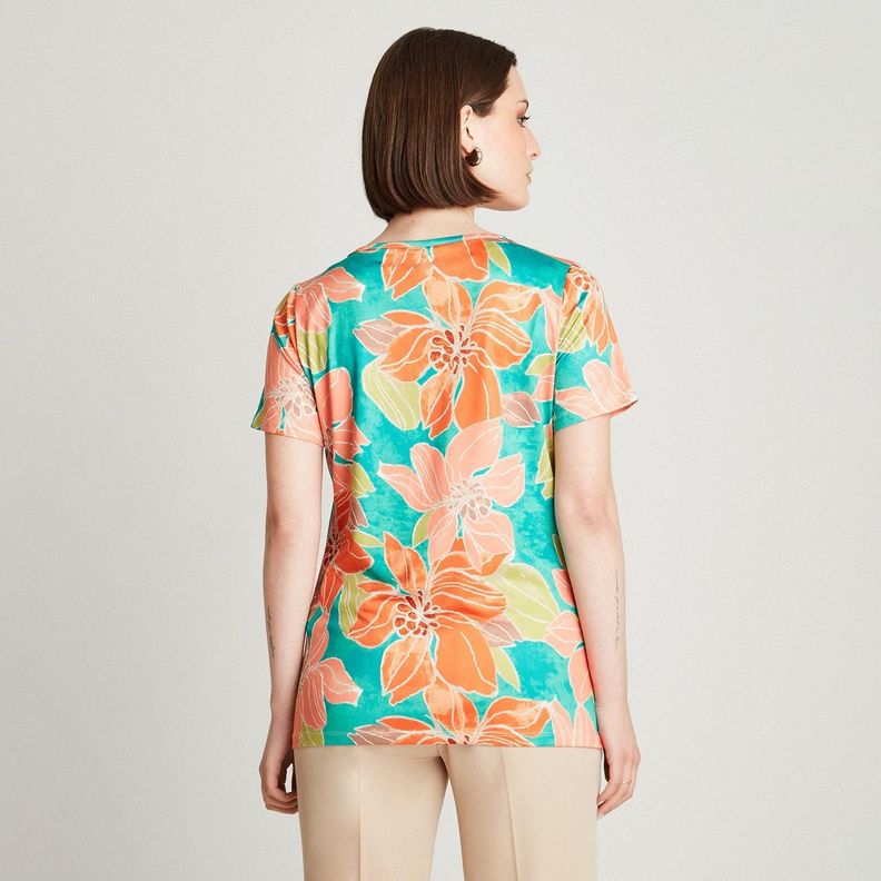 Polera Manga Corta Estampado Floral Verde-1