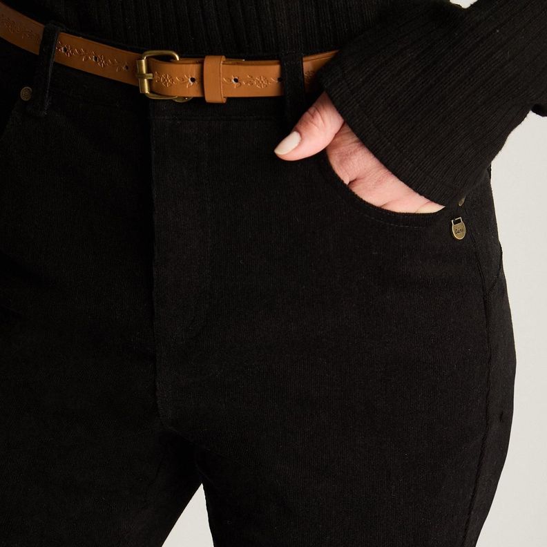 Pantalón De Cotele 5 Bolsillos Con Cinturón Negro-1