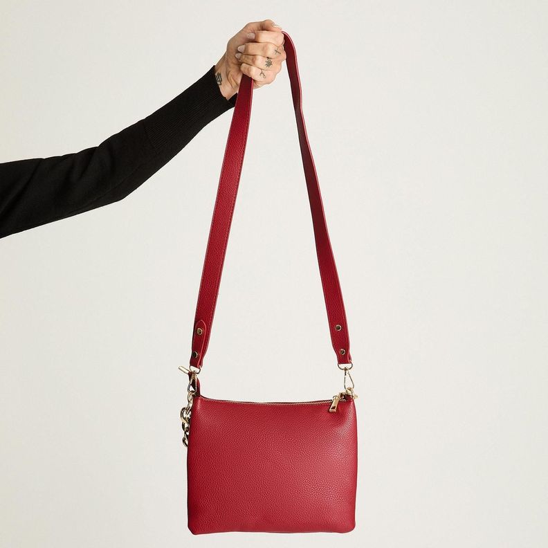 Cartera Triple Con Strap De Pu Y Cadena Rojo-1