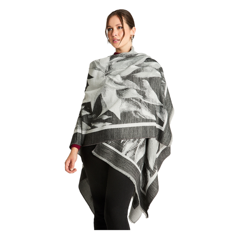 Poncho Tejido Con Diseño De Flores Gris-0