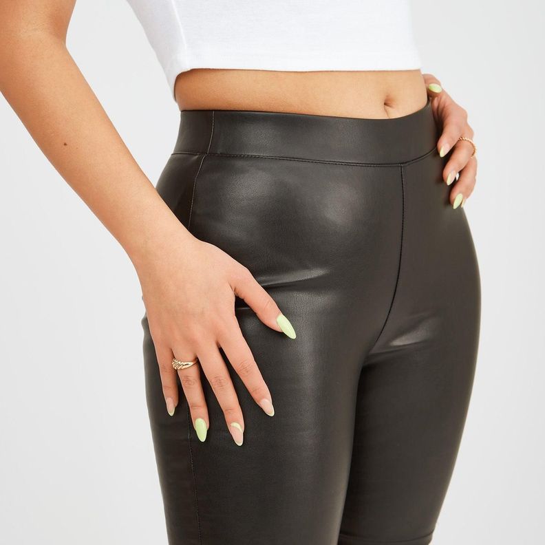 Short Biker Look Piel-2