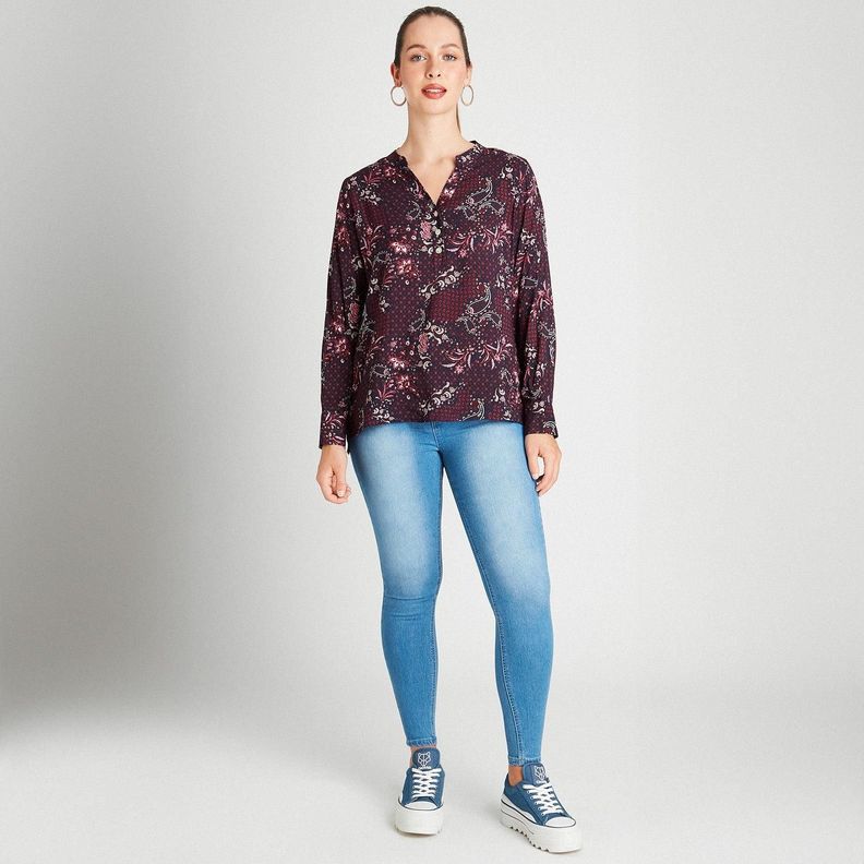 Blusa Manga Larga Cuello Mao Estampada Burdeo-3